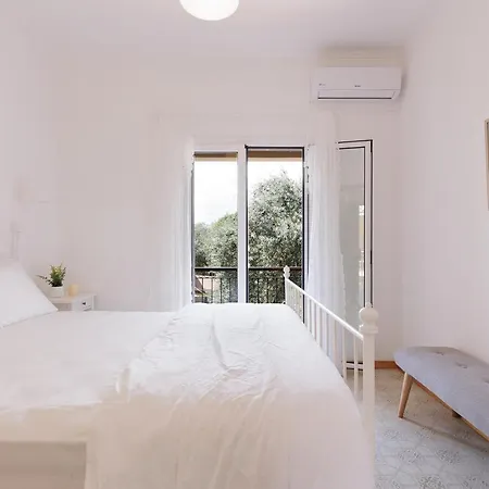 The Island Life Apartments By Konnect, Ipsos Beach Dış mekan fotoğraf
